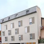 Hotel apartamentowy Nemea Centre